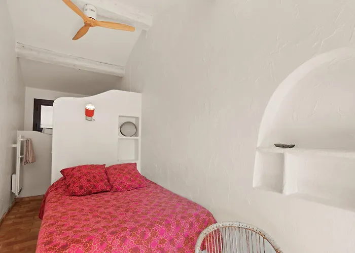 D'hotes - La Moustelle ゲストハウス 3*